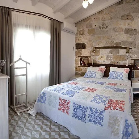 Casa de hóspedes Fi̇li̇zce Konuk Evi Alacati