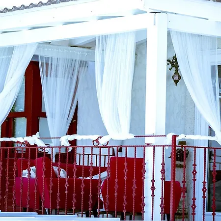 Guest house Fi̇li̇zce Konuk Evi