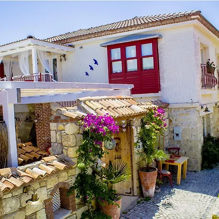 Fi̇li̇zce Konuk Evi Guest house Alacati